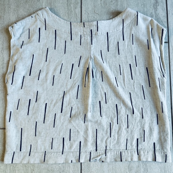 Azoe Cream and Black Women's Linen Blend Boxy Top - Picture 4 of 6